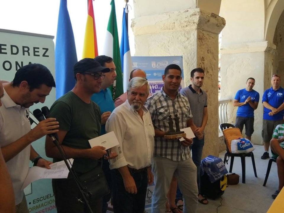 20840635_1995461410700088_4459214536943047661_n