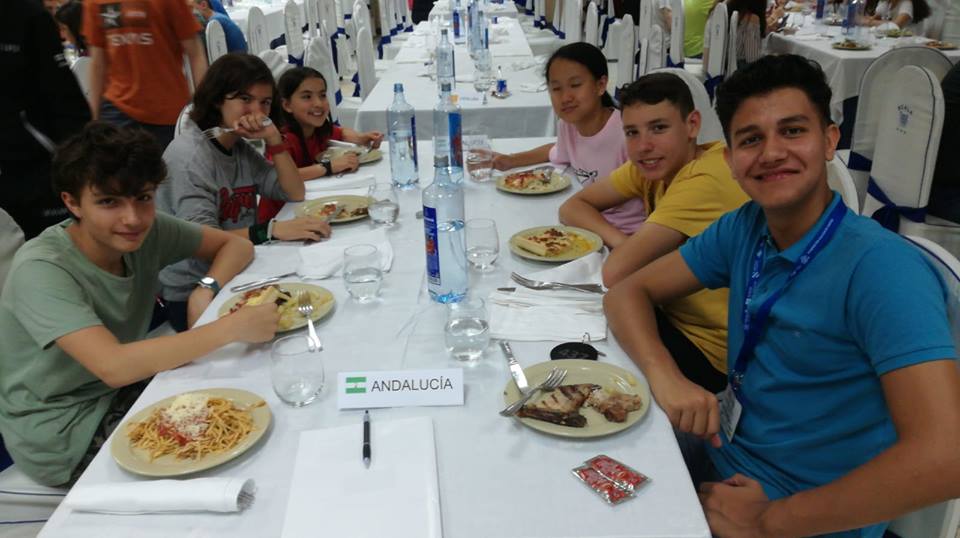 36427994_2168564436723117_5809399998957223936_n